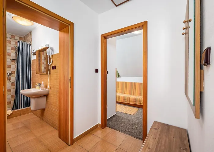 Kriz Гостевой дом 3*